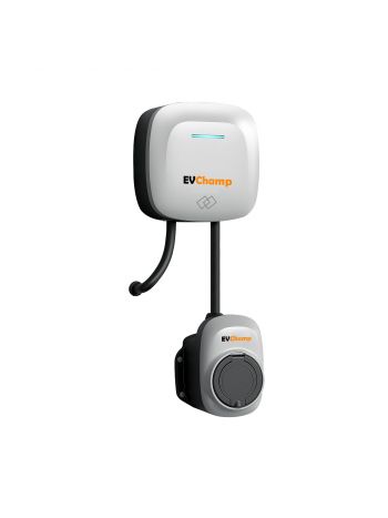 EV charger with load balancing EV Champ laadpaal Thomas